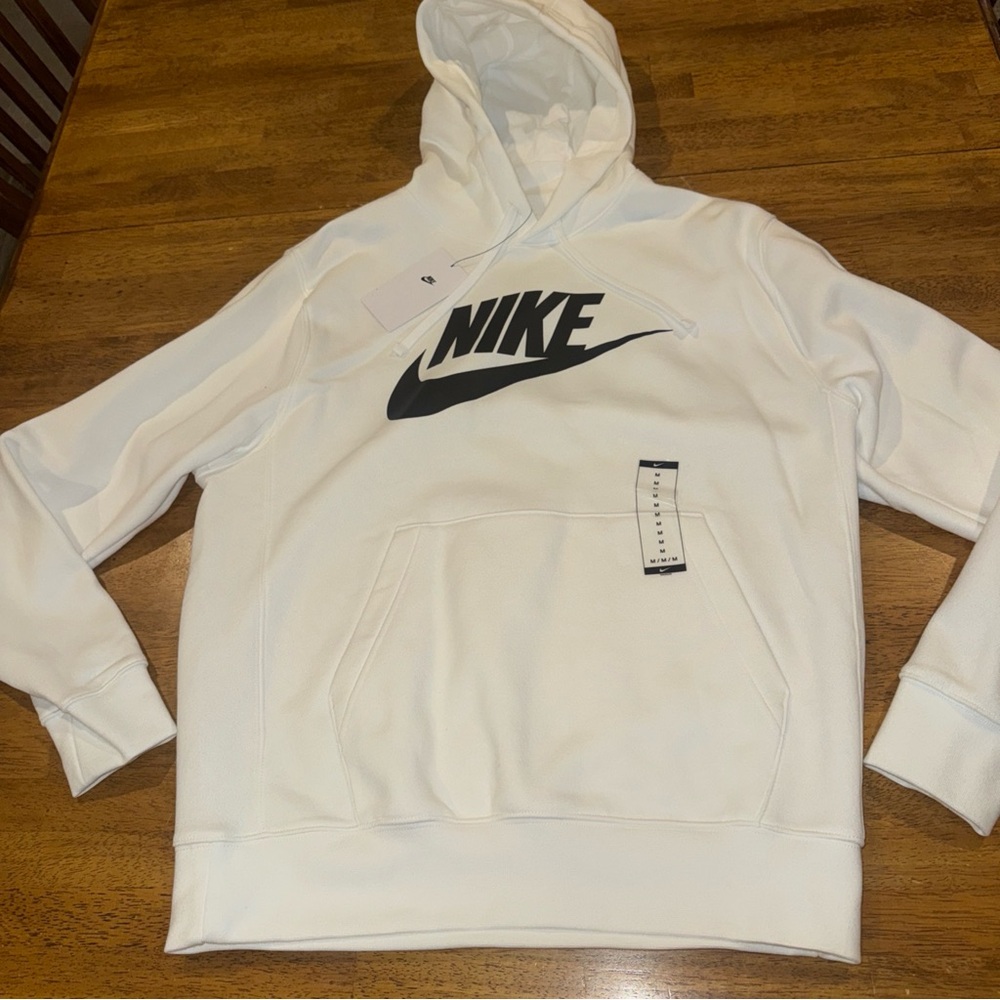 Nike Men’s Medium Swoosh Logo Hoodie Sweatshirt White BV2973 100 New With Tags